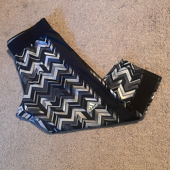 Adidas capris - Picture 3 of 4